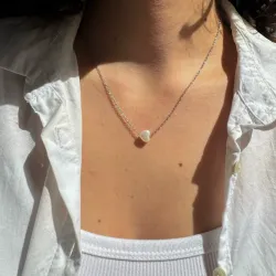 Cadenita corazon perlado