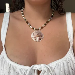 Collar arena