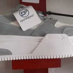 Tenis de mujer