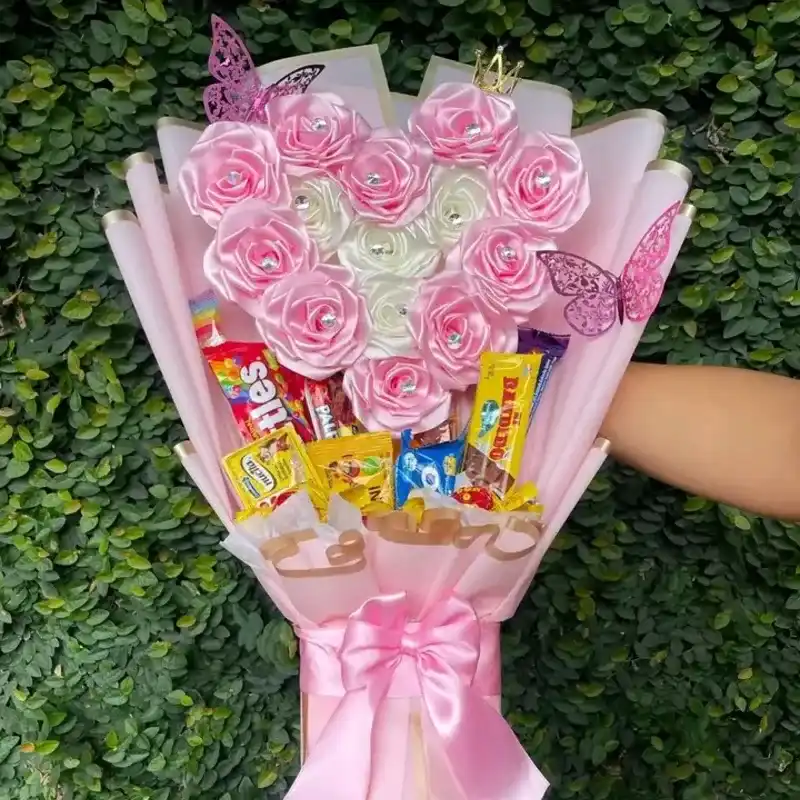 Ramo de corazón con confituras 