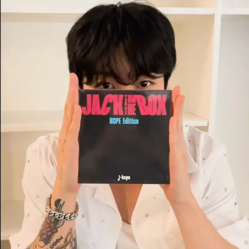 Álbum Jack in the Box - J. Hope - 
