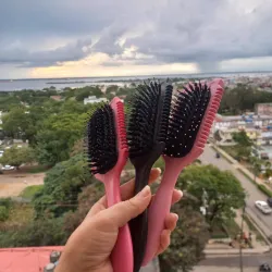 Cepillo definidor de rizos