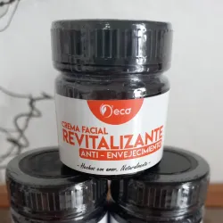 Crema facial revitalizante 