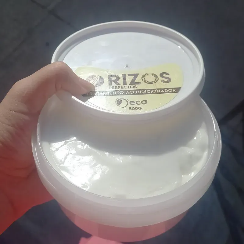 Tratamiento acondicionador para rizos. Crema para definir rizos.