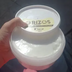 Tratamiento acondicionador para rizos. Crema para definir rizos.