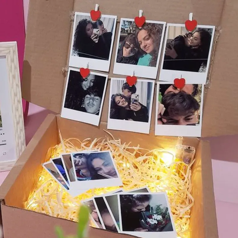 Caja con luces y regalos 