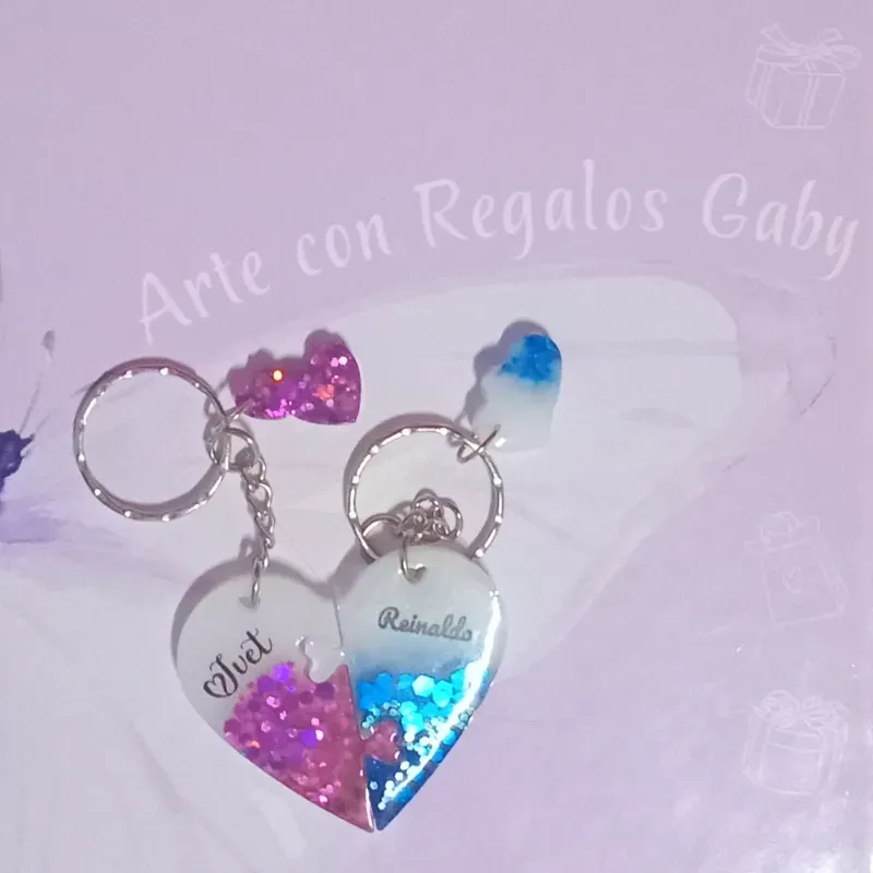 Llaveros corazón partido