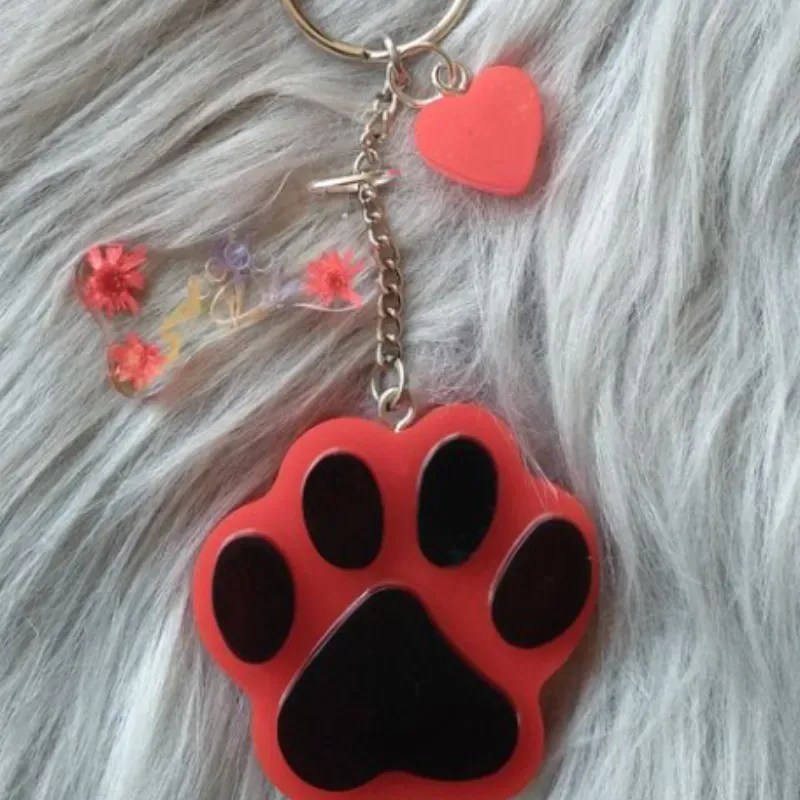 Llaveros forma de huella de perro 