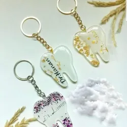 Llaveros con forma de muela para Odontólogas