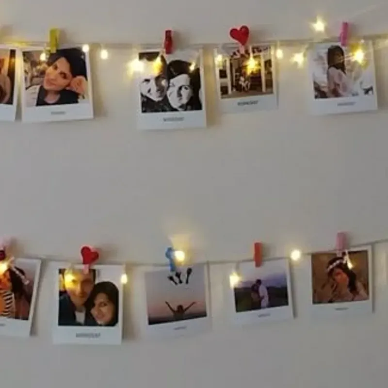 Tendedero de fotos con luces