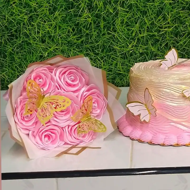 Mamá 🎂💐🧸🍫