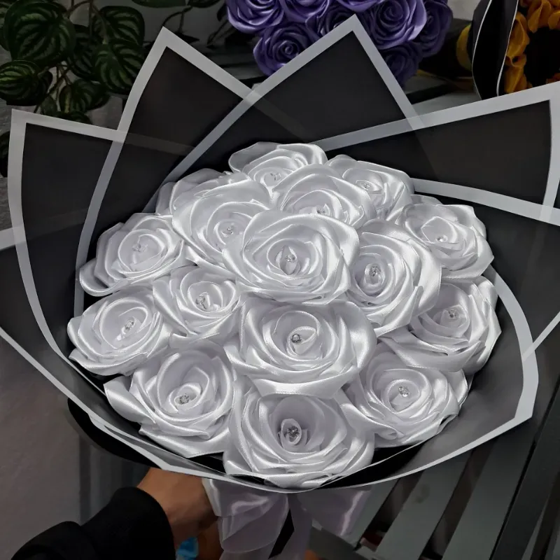 ROSA ETERNAS 🤍