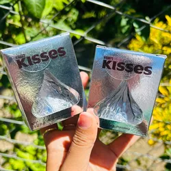 Bombón Kiss mediano 🩶