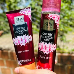 Set de colonia y crema  de cereza 🍒