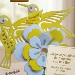 Imán Late intensamente como el corazón de un colibrí. 