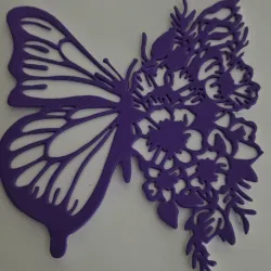 Mariposas de foami troqueladas para decoración de pared.