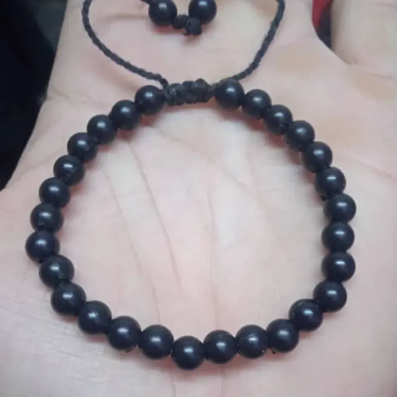 Pulsera de perlas negras 