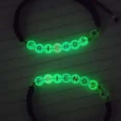 Pulseras tejidas de frase 