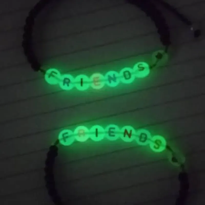 Pulseras tejidas de frase 