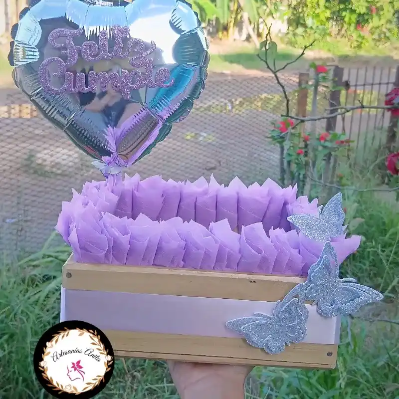 Caja de regalo en 💜