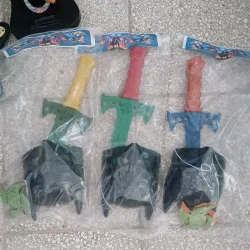 Juego de máscara y espada