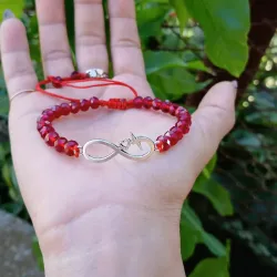 Pulsera con dije de infinito