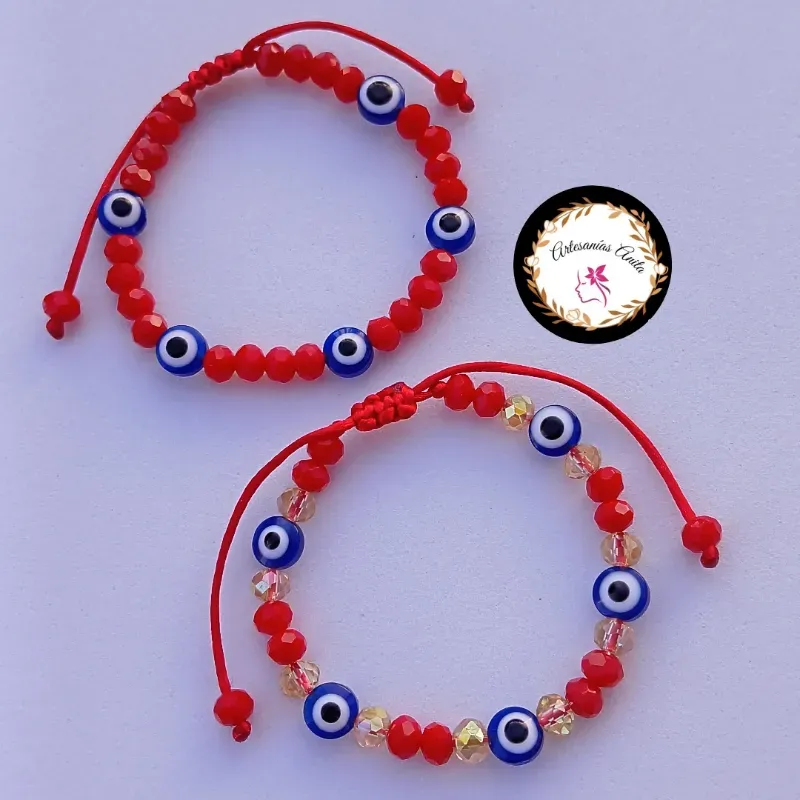 Pulsos con 5 ojos turcos 