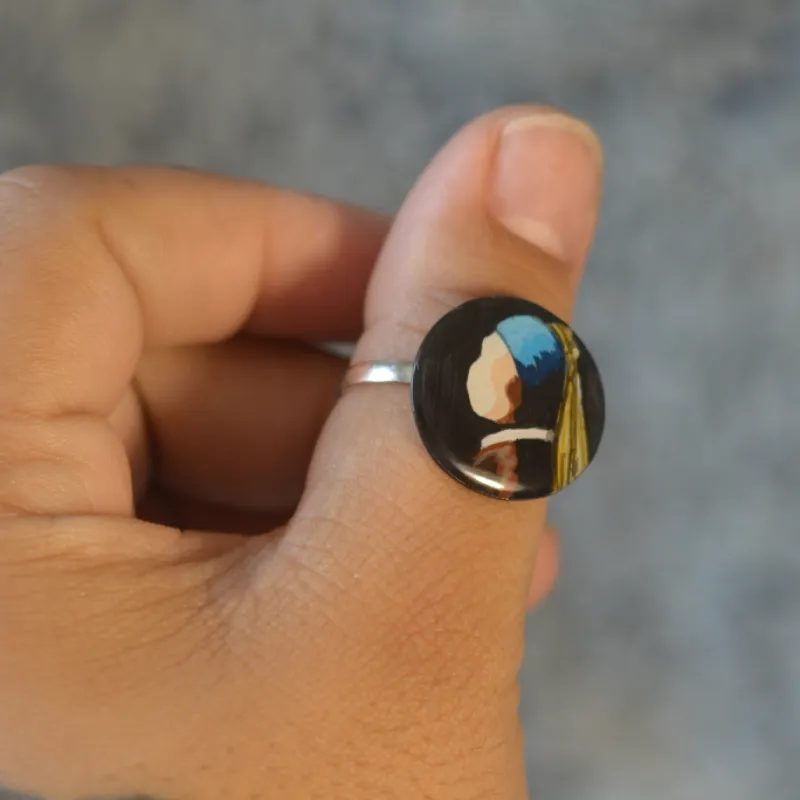 Chica de la perla ring 