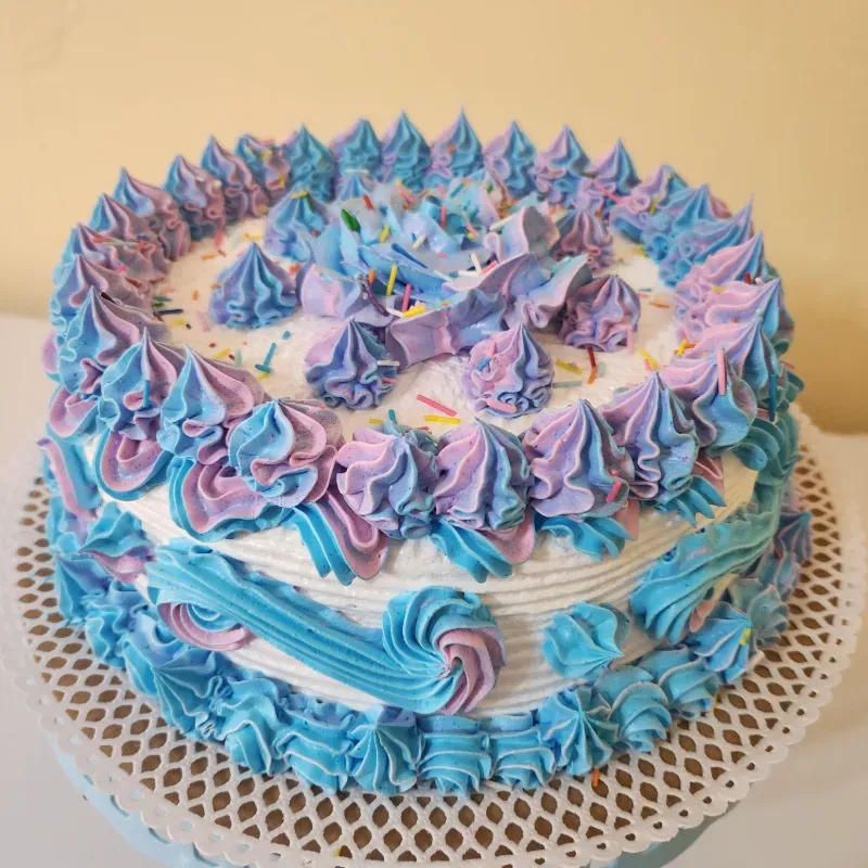 Cake de fresa con merengue