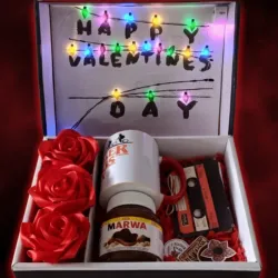 Caja Stranger Thinsg