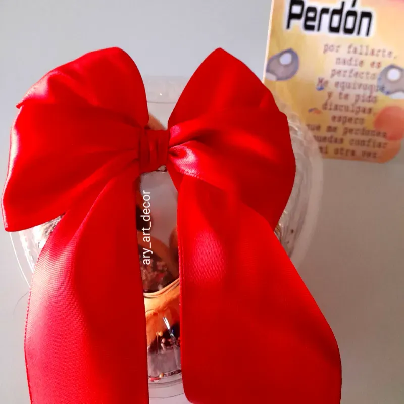 Cajas de corazón con mini donas 