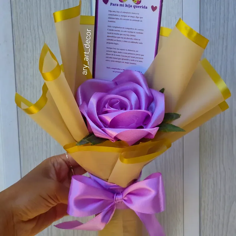 Ramo de 1 rosa eterna