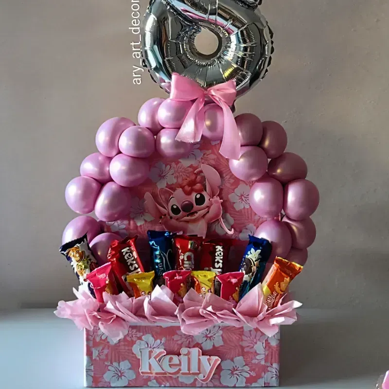 Regalo Sorpresa con arco de globos 