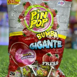 Chupa chupa Fresa 24 unidades xxl