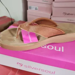 Sandalias