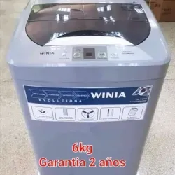 Labadora automática de 62kg marca Winia