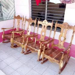 Sillones de madera 