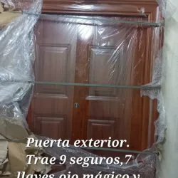 Puerta exterior 