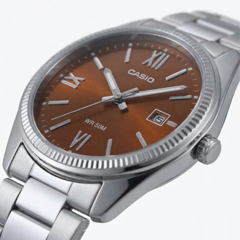 Reloj Casio Clásico Marrón