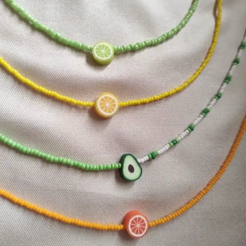 Collar de frutas 