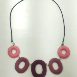 Collar de piezas 