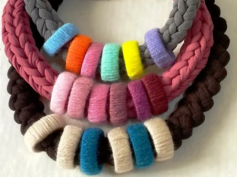 Collares de trapillo 