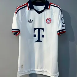 Bayern Múnich — 2ª equipación