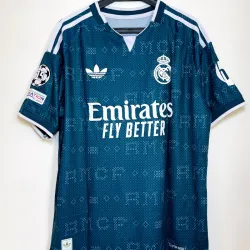 Real Madrid — 2ª Equipación