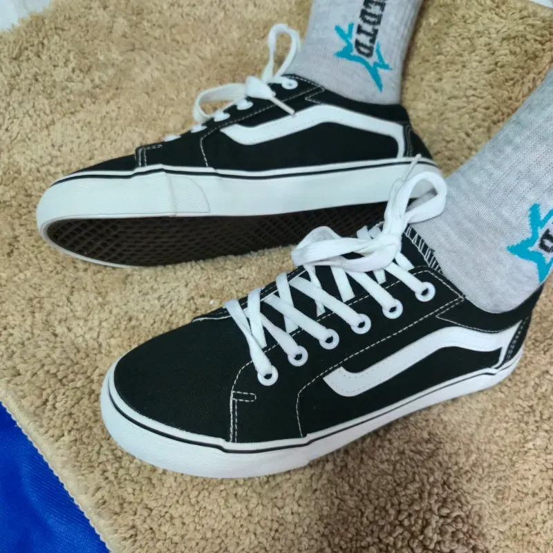 Vans Negros