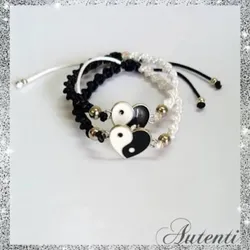 Corazones  yin yang  con tejido trenzado.
