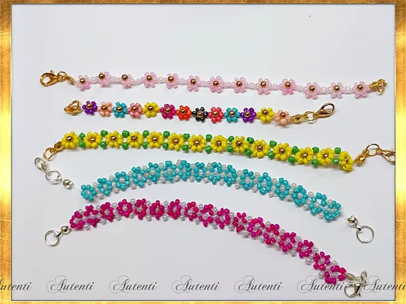 Pulsos tejidos de mostacillas 