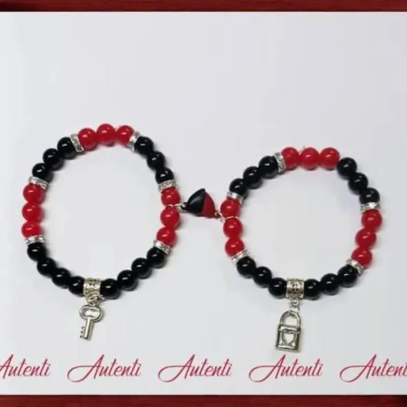 Llave y candado con perlas y corazón imantado 