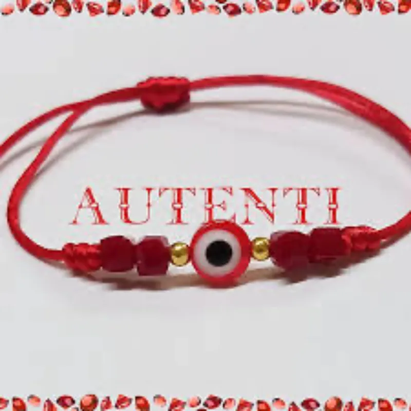 Ojo turco con cuadrados de cristal rojo 