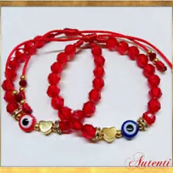 Pareja de Sharosky con ojos turcos y corazon 